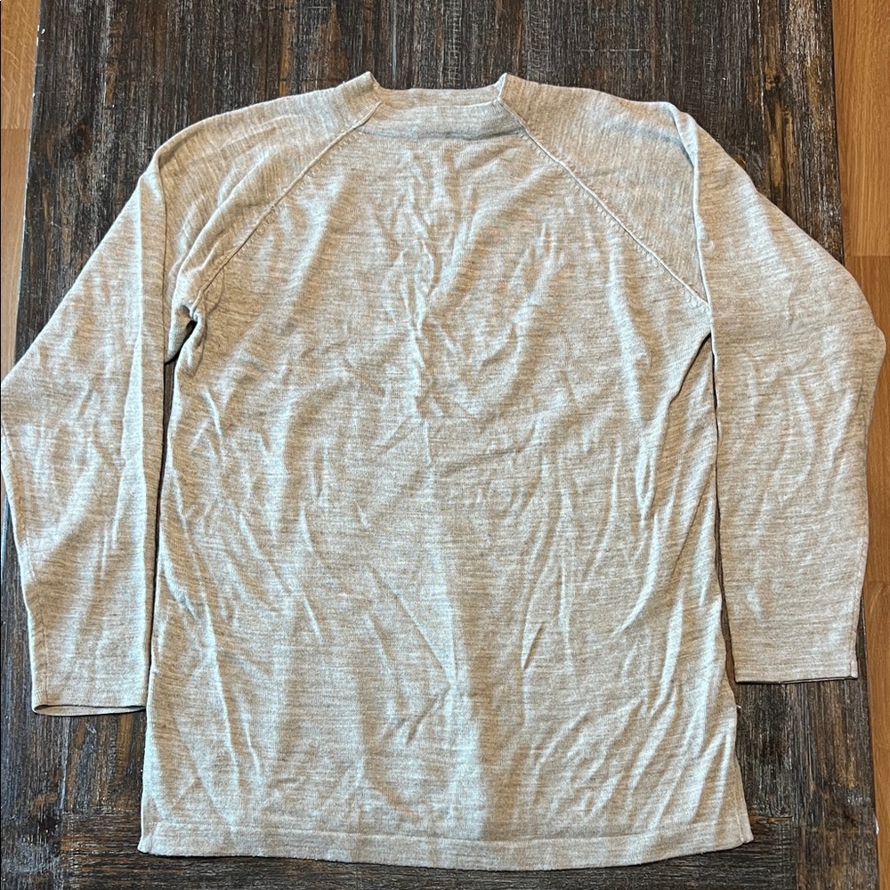 Crossing Pointe Light Tan Long Sleeve Top Wool Blend